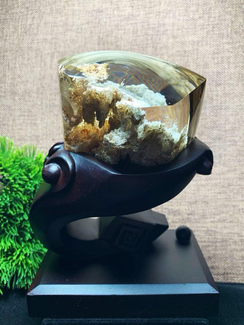 ⭐︎【極上品】天然 ガーデン クォーツ 置物 550g