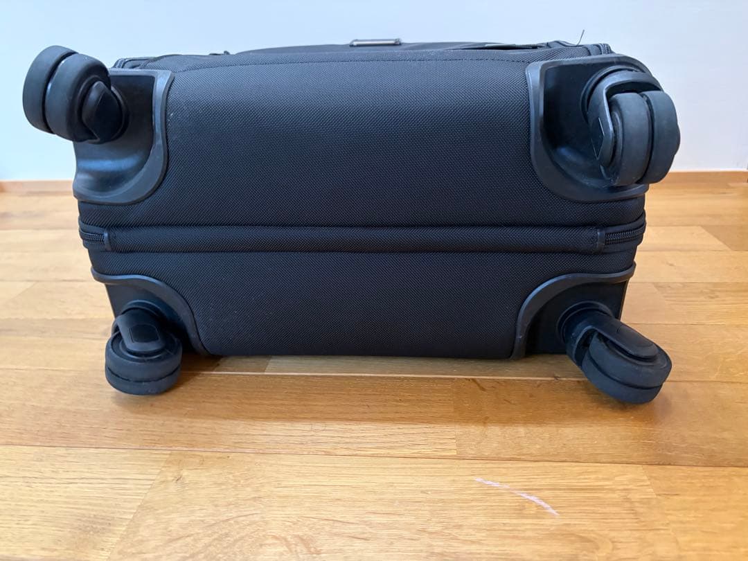 TUMI Alpha3 キャリーケース