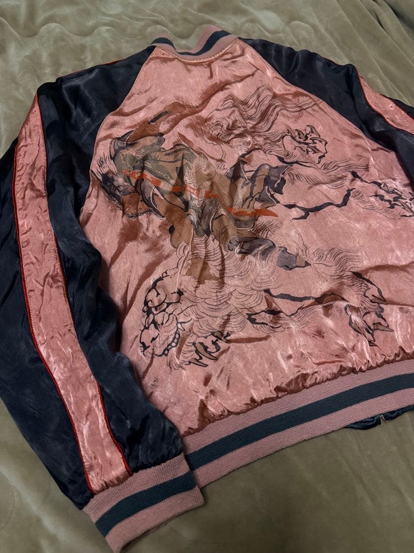 ２面用 japan script ライオン 虎日本限定スカジャン vintage