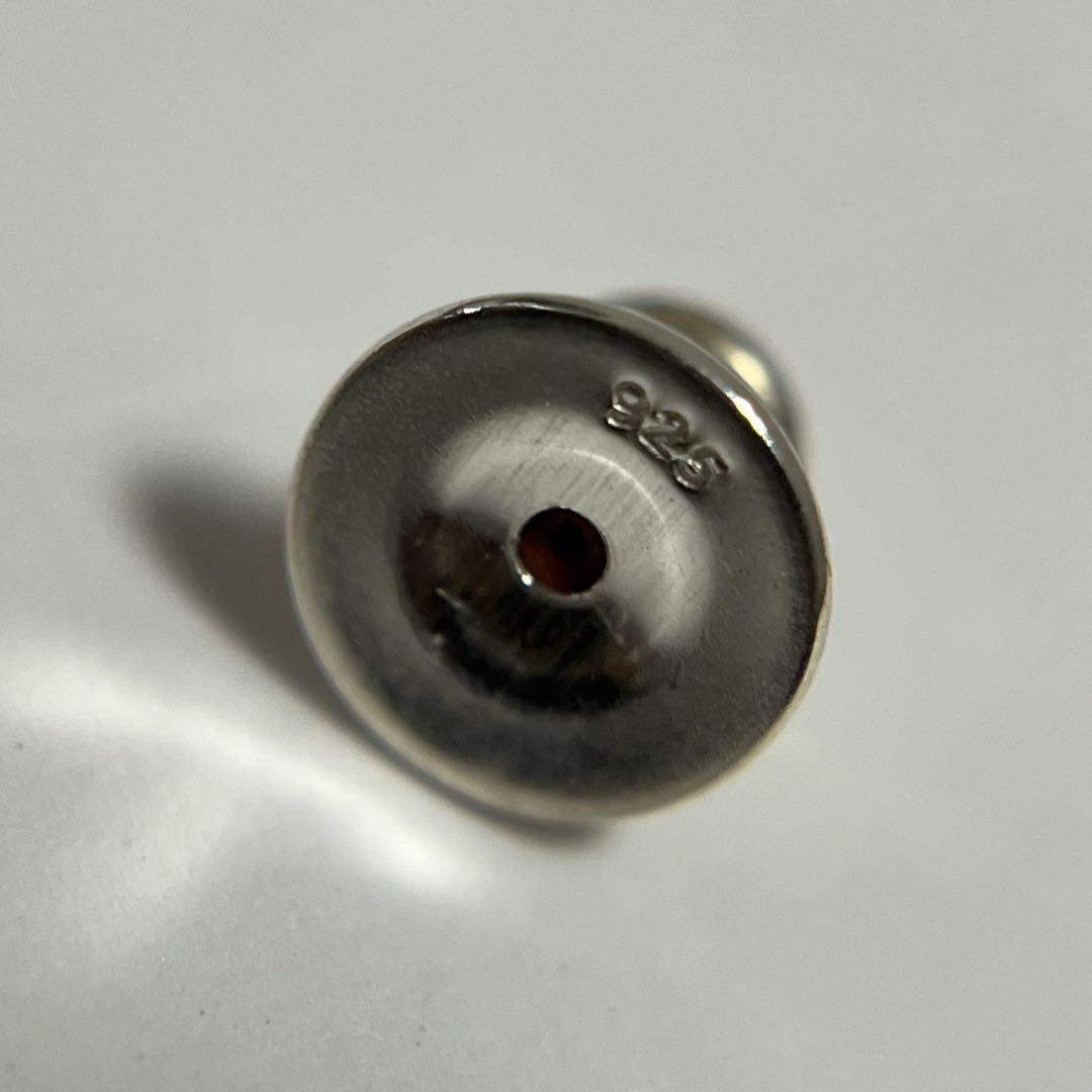 Chrome Hearts CHプラス スタッド ラージ ピアス