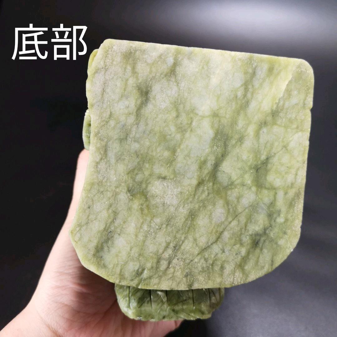 1.美品　岫玉(しゅうぎょく)で作った　ふくろう　天然石　処分