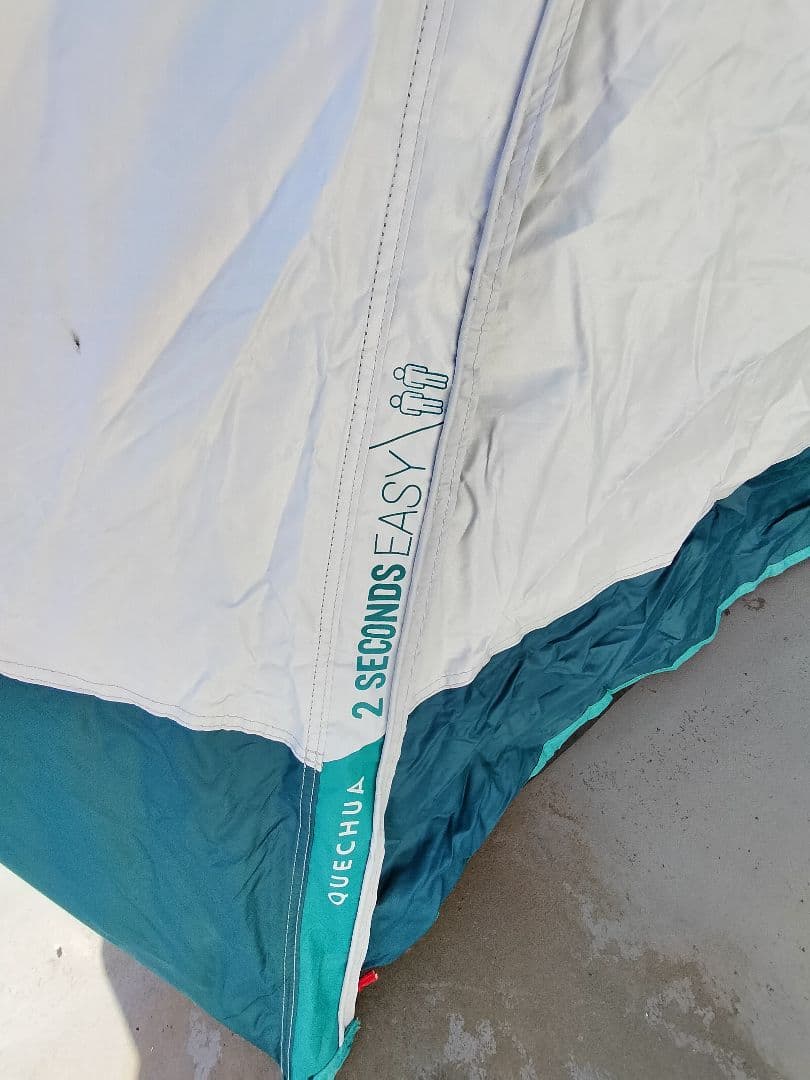 QUECHUA キャンプワンタッチテント 2 SECONDS 2人用
