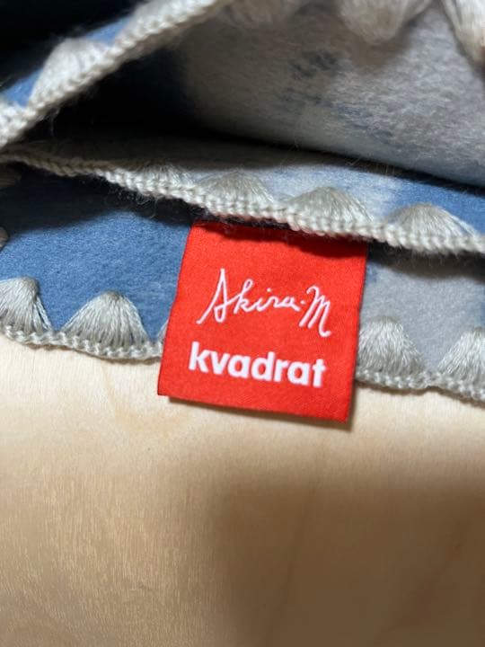冬物大処分ミナペルホネン　kvadrat シングル　ブランケット　ブルー　ウール