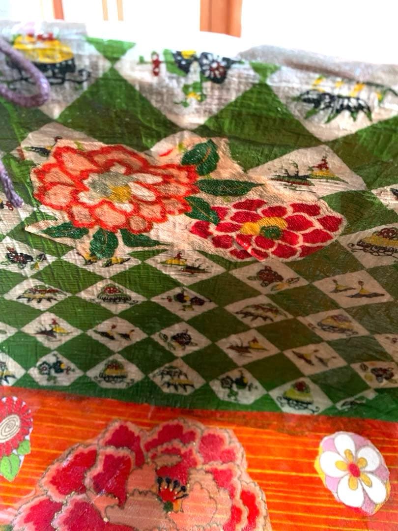 一閑張りかごバッグ 緑地花柄