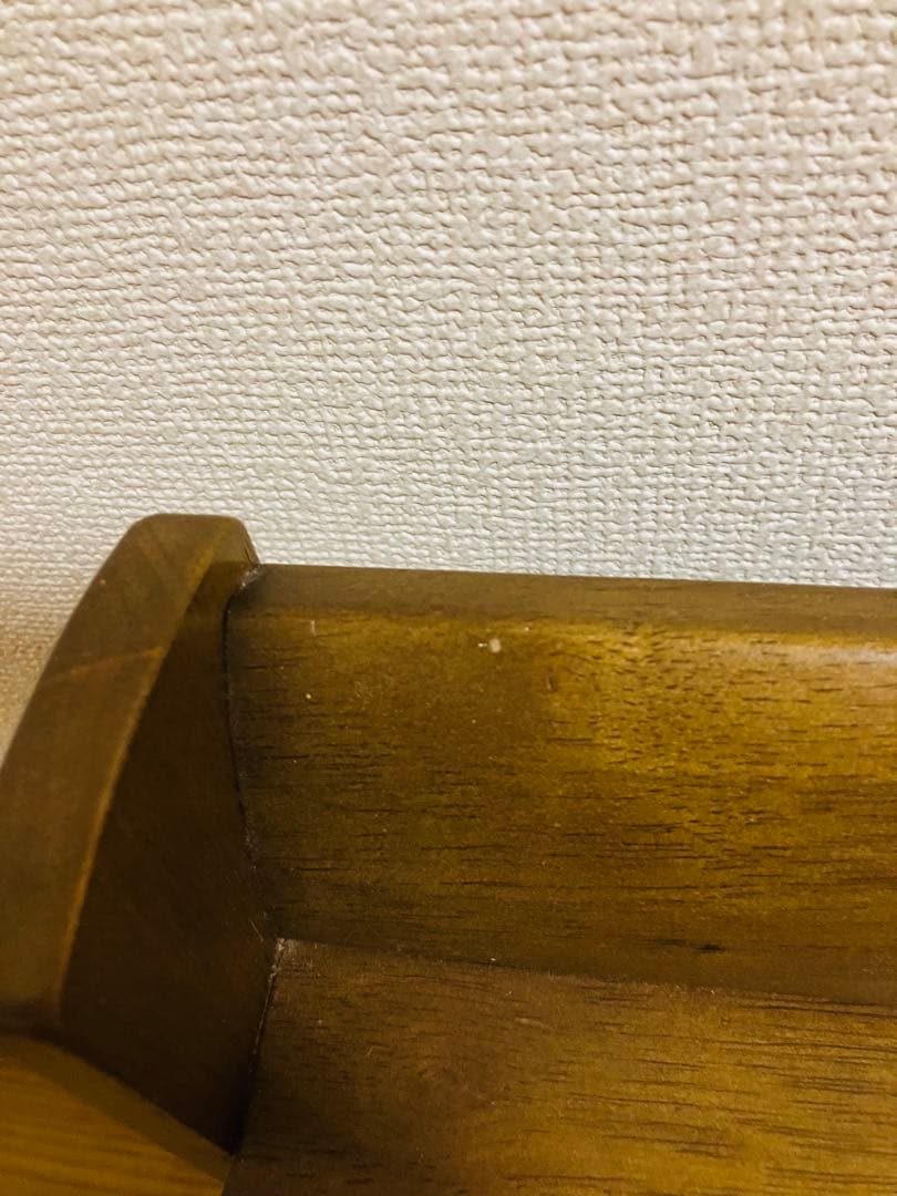 カリモク　コンセント付きサイドテーブル