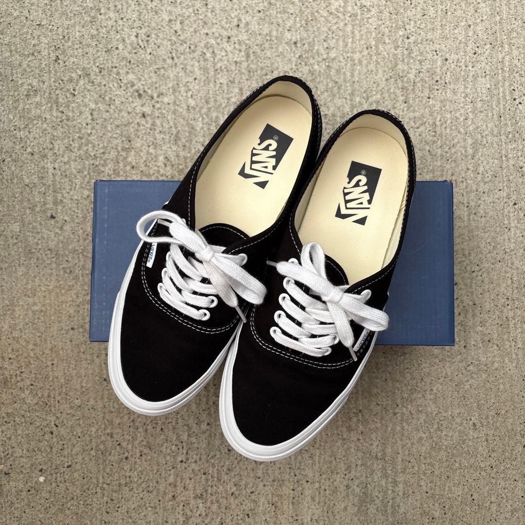 VANS PREMIUM オーセンティック 定価¥11,000税込