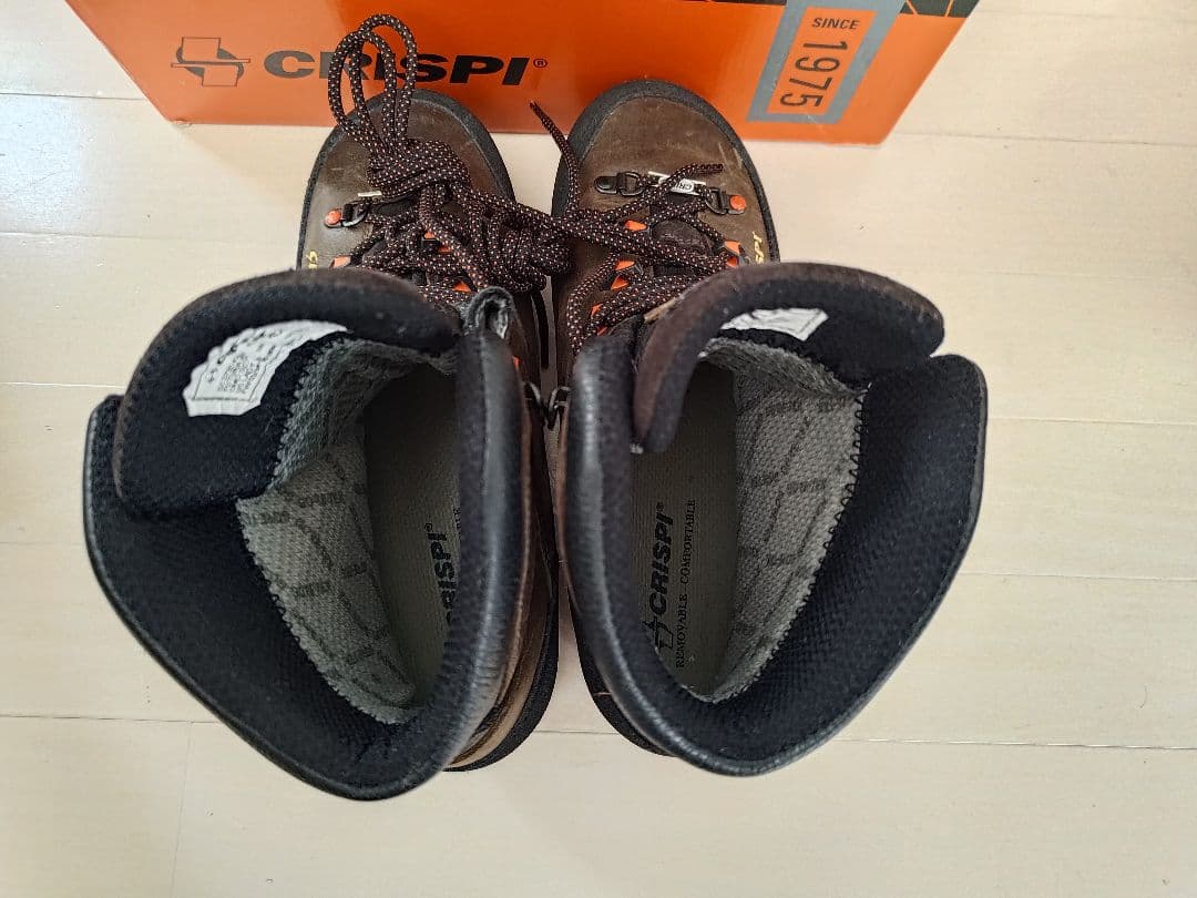 CRISPI バックカントリースキー用ブーツ