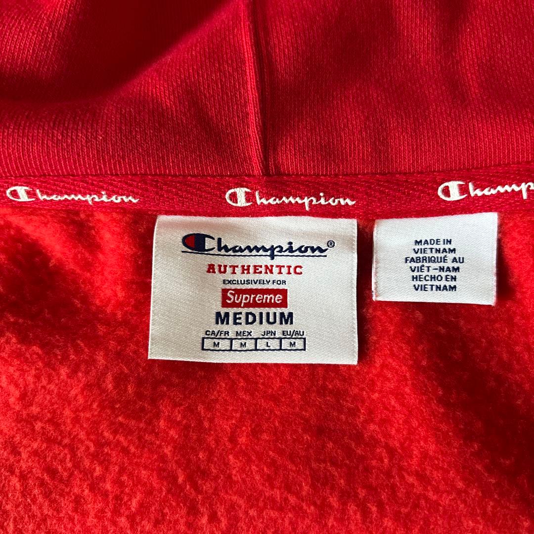 Champion Supreme レッド フード付きパーカー