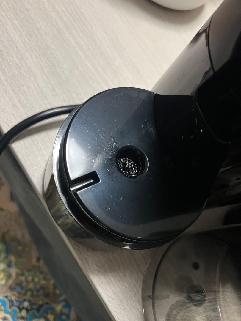 ネスプレッソ NESPRESSO カプセル式コーヒーメーカー アトリエ