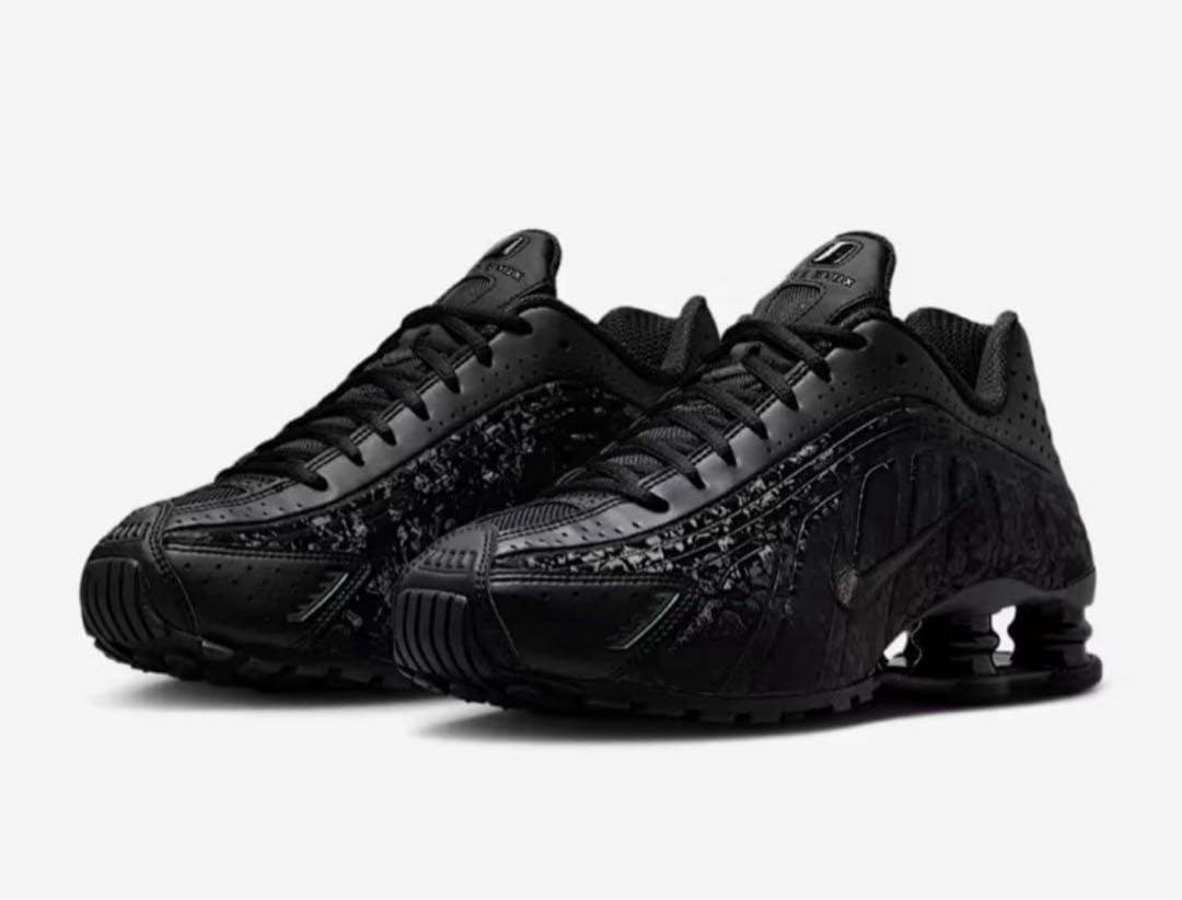 Nike Women's Shox R4 Black Floral ショックス