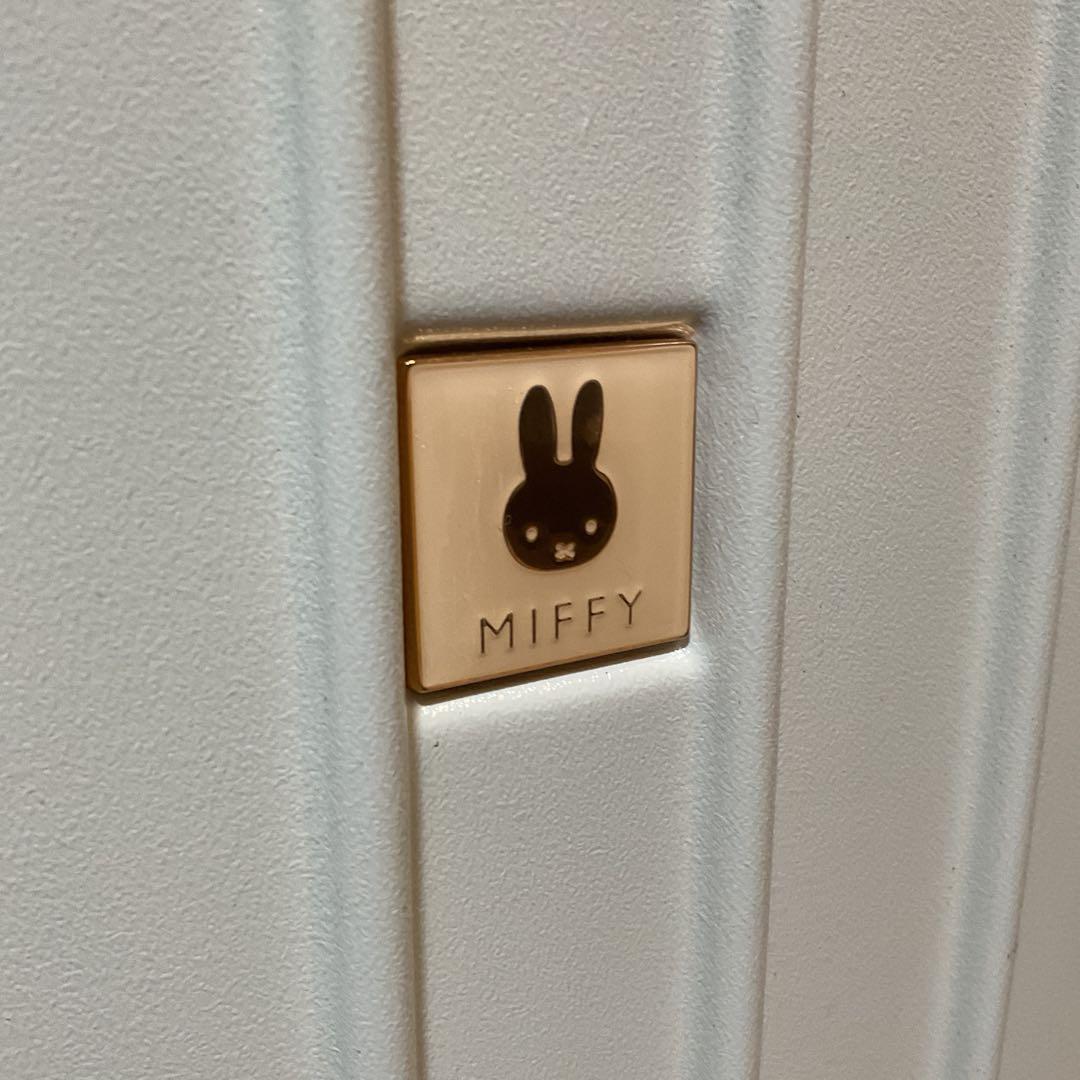 miffy ミッフィーキャリーHAP2249-48 30L 新品 鍵無し