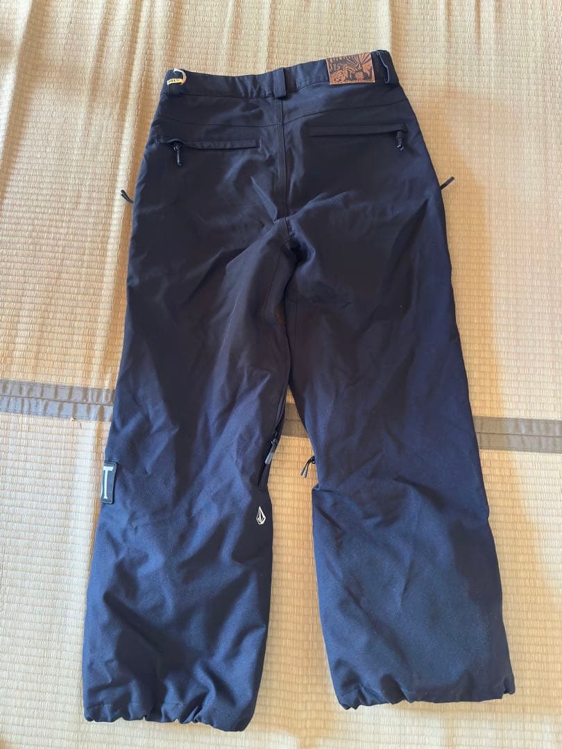 Volcom スノーボードウェアセット XS 小物付き