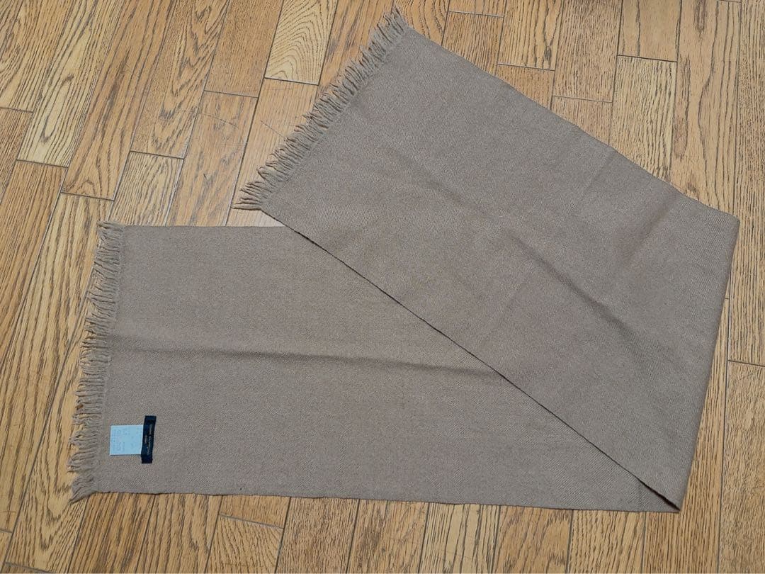 COMME des GARÇONS【美品】ウール100% ベージュマフラー