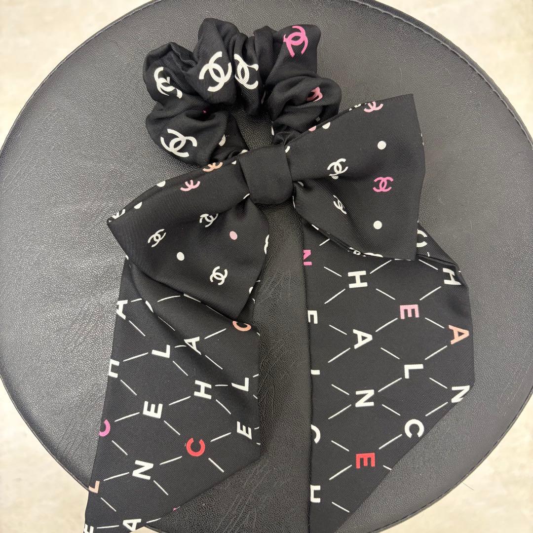 CHANEL シャネル ココマーク ロゴ リボン シュシュ　シルク AA9304