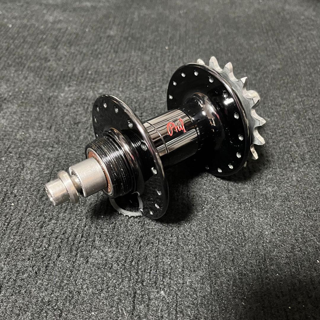 Philwood Track hub rear 32h 美品