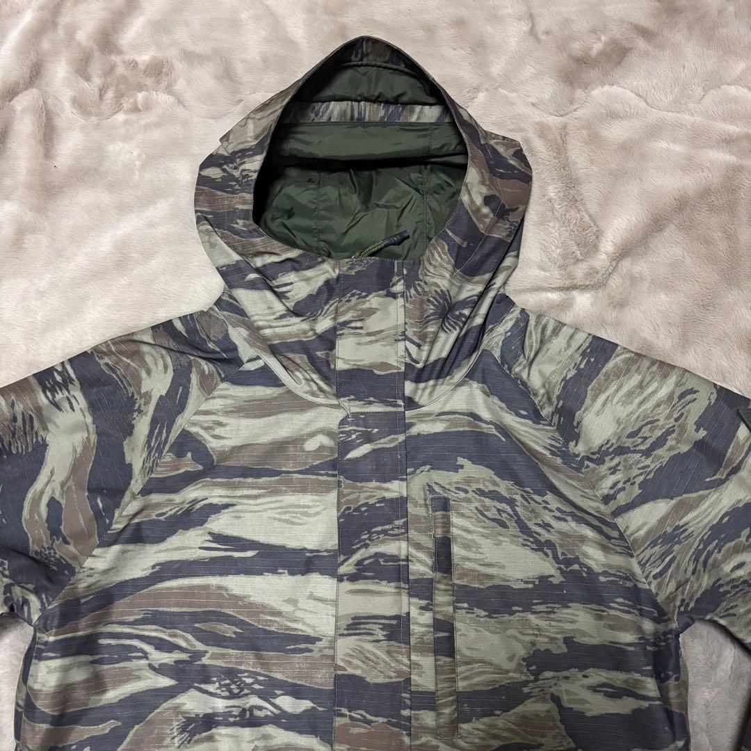 【美品】Burton GORE-TEX Radial Shell Jacket