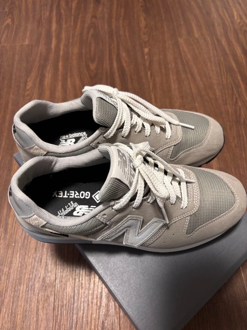 New Balance 996 グレー スニーカー GORE-TEX