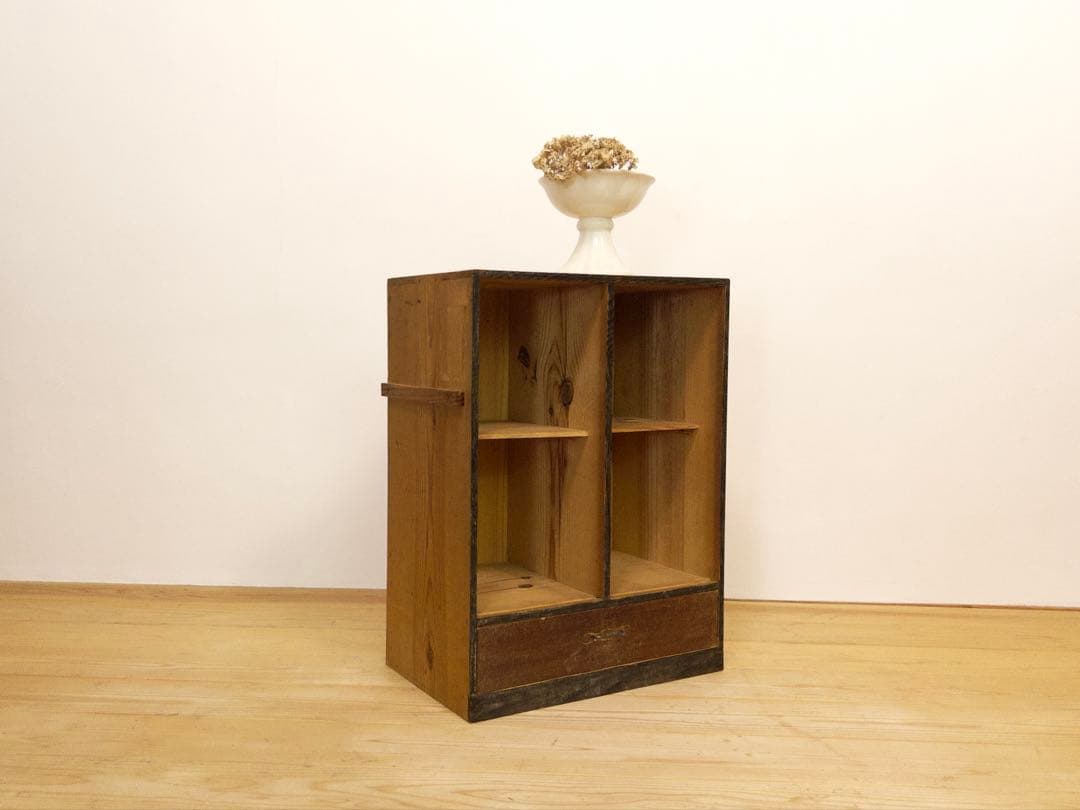 木製　収納棚　小ぶり　古道具　古家具　和家具　ビンテージ　アンティーク　レトロ