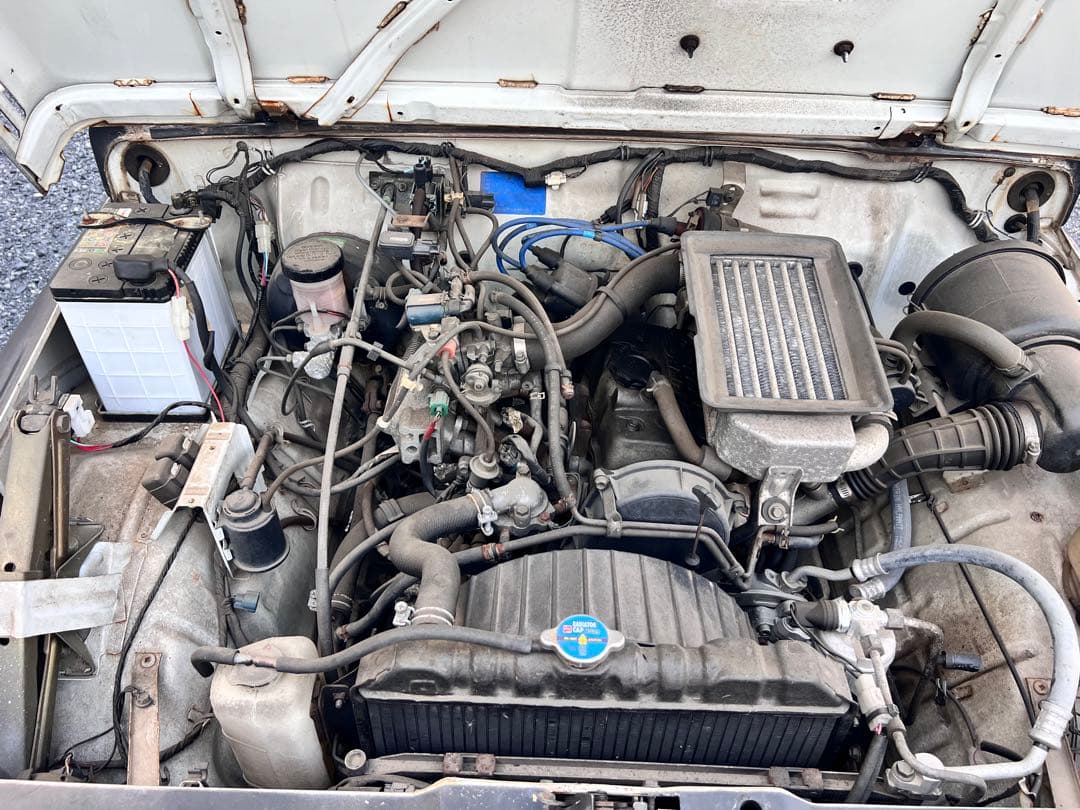 スズキ ジムニー JA11型　低走行距離