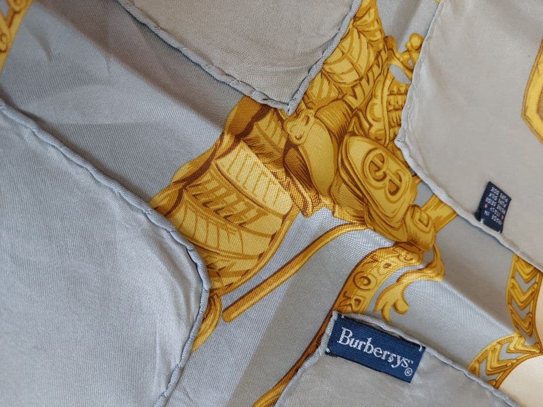BURBERRY シルクスカーフ 馬と騎士 ブルー 水色 タグ付 イタリア 美品