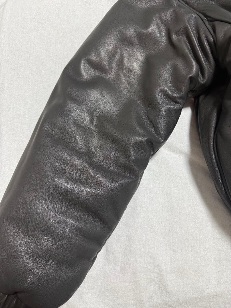 ジャケット・アウター YOKE 24aw SHEEP LEATHER PUFFER BLOUSON
