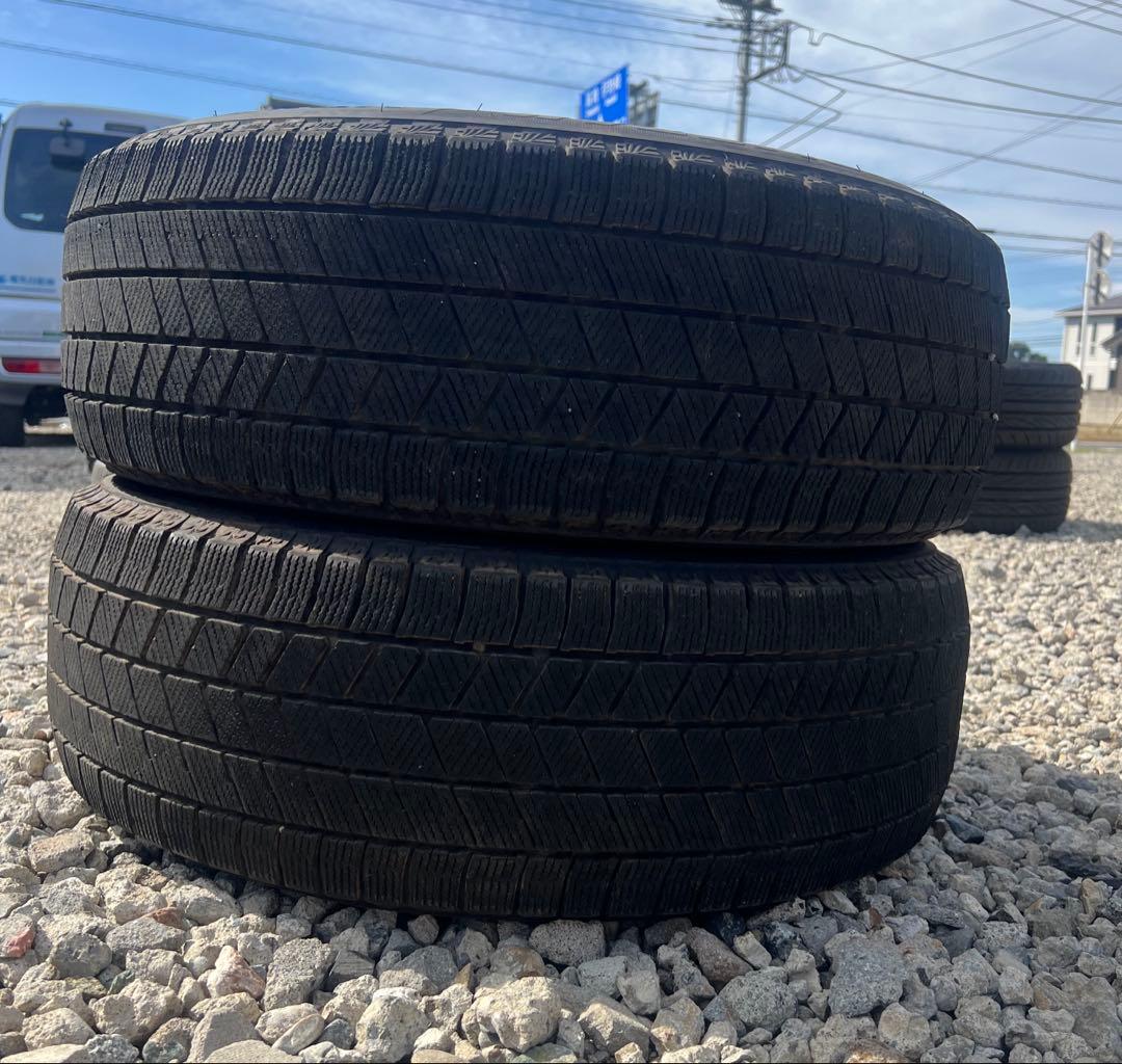 ブリヂストン　ブリザック vrx3 225/60r17 22年製　2本のみ