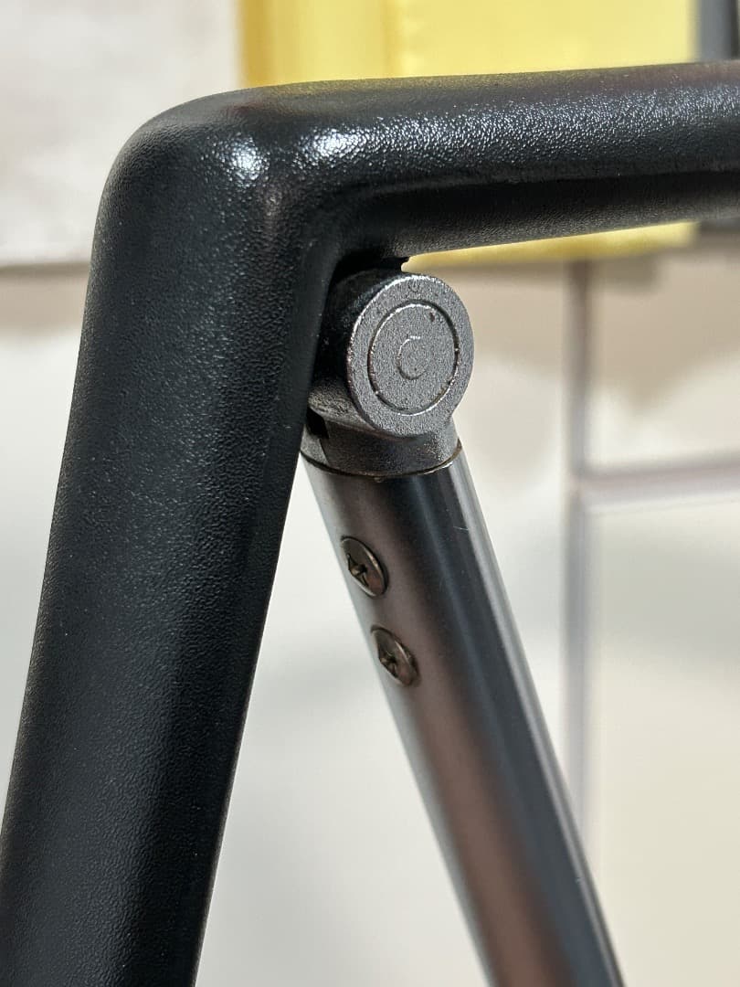 ほ*と様 01 中古 BRONX 1010フォールディングチェア 1脚