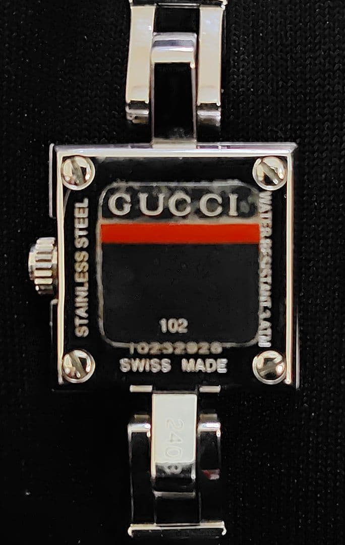 セール！美品 GUCCI　クォーツ ブラック ブレスレットタイプ 電池切れ