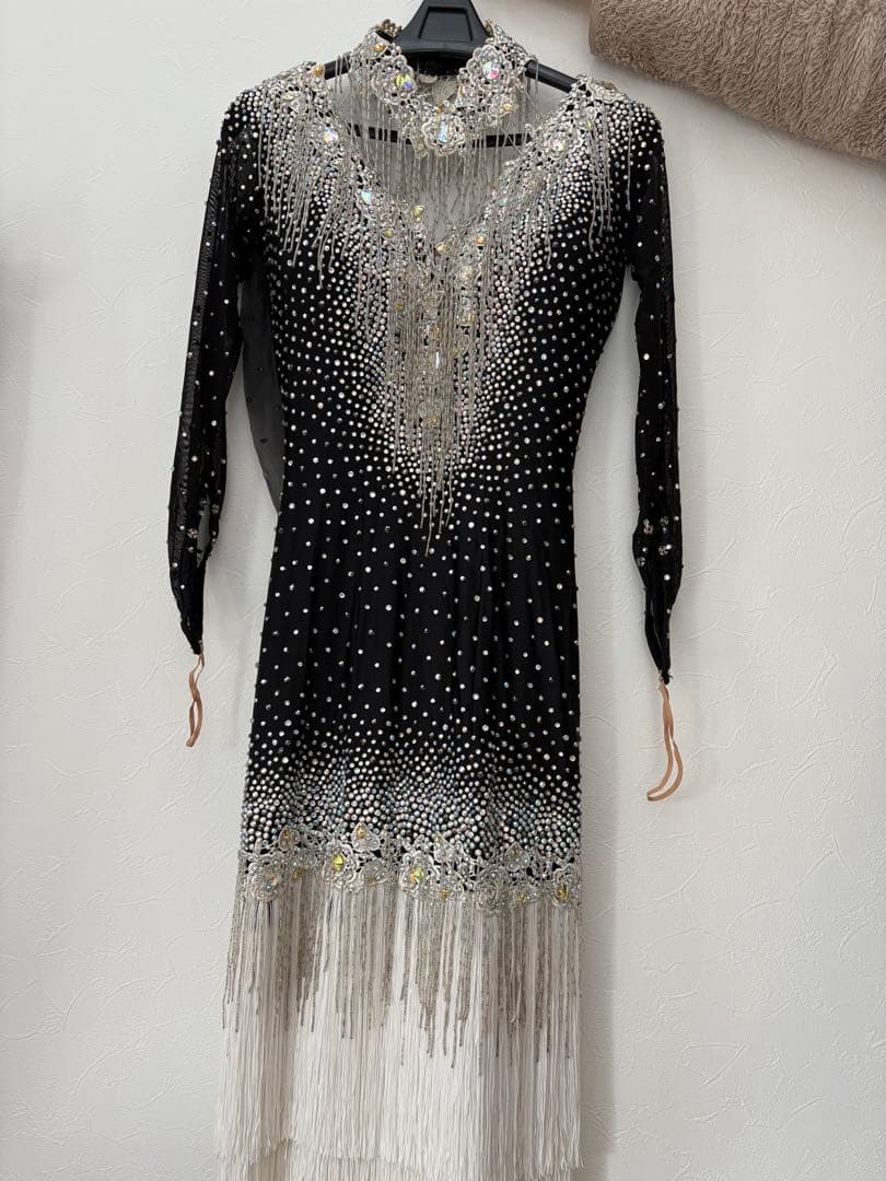 社交ダンス ラテンドレス