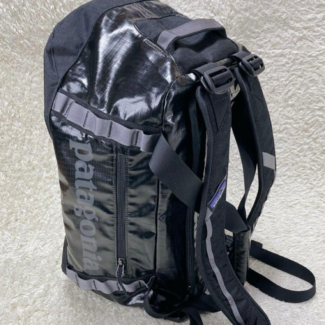 パタゴニア　ブラックホール　ダッフルバッグ　45L 2way ブラック