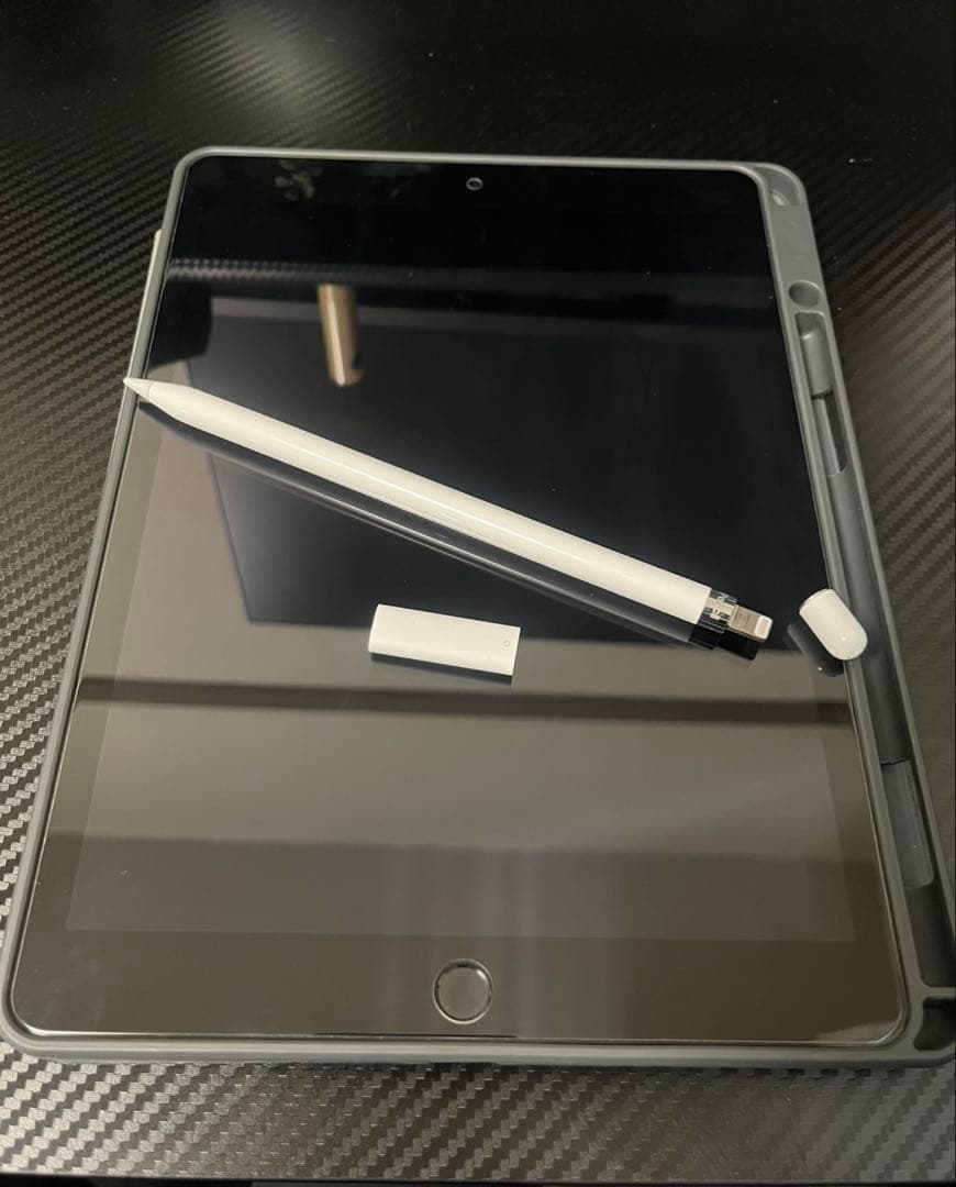 Apple iPad 第9世代 64㌐ スペースグレー 本体 純正ペン付き