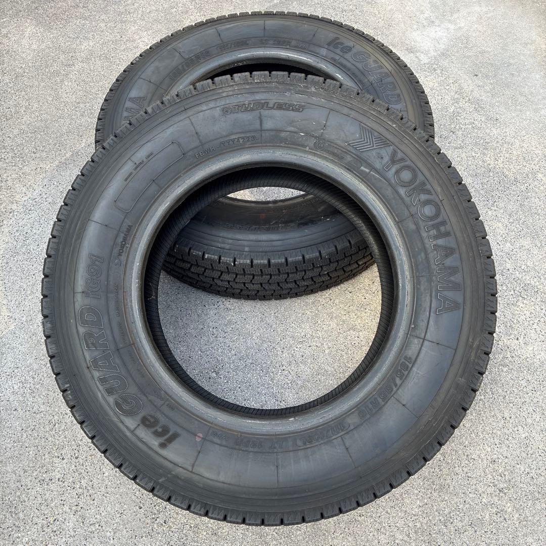 ヨコハマ スタッドレス 185/85R16 2023年製