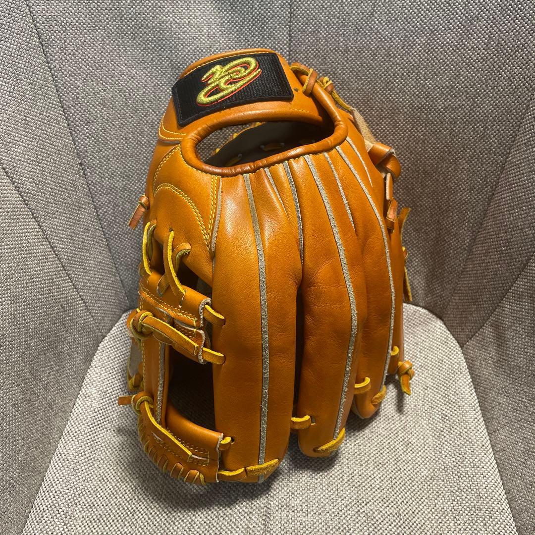 ドナイヤ　軟式野球グローブ