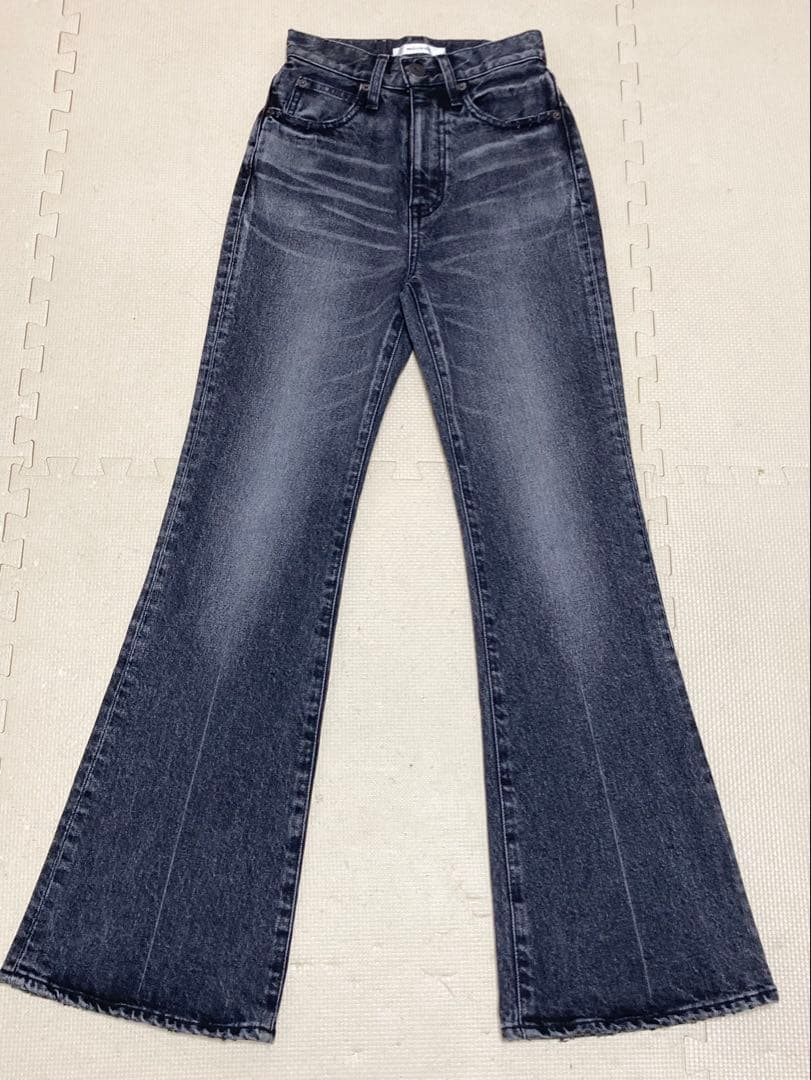 MOUSSY MVS BLACK FLARE ブラック　フレア　22