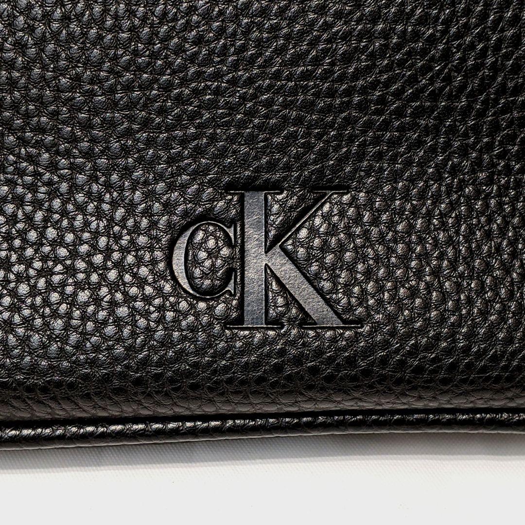 美品   ボディバッグ ウルトラライトウエストバッグ