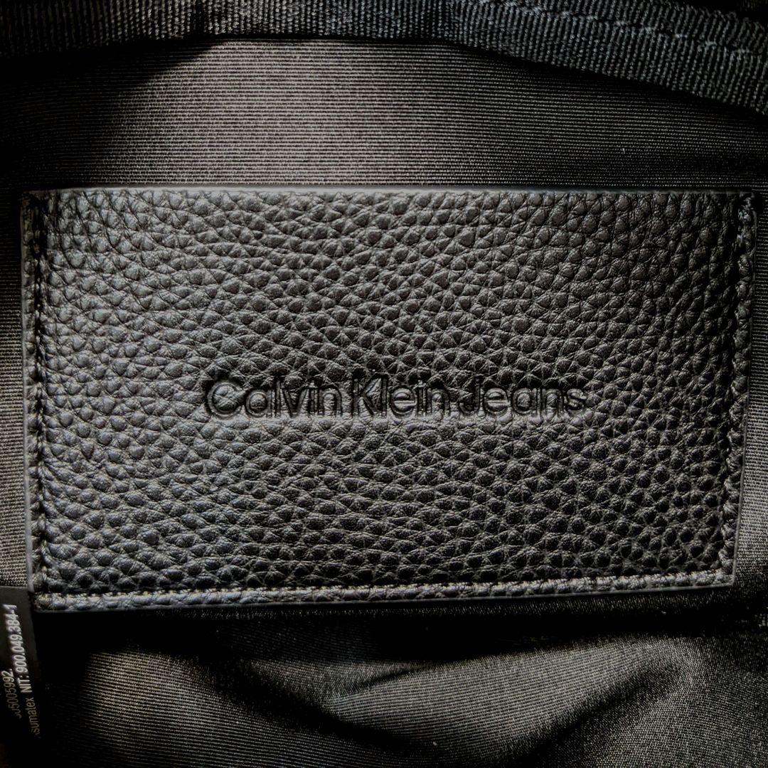 美品   ボディバッグ ウルトラライトウエストバッグ