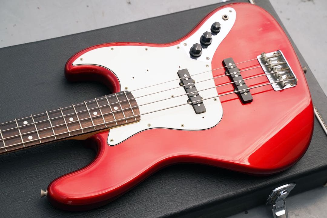 ベース Fender Japan Jazz Bass Candy Apple Red