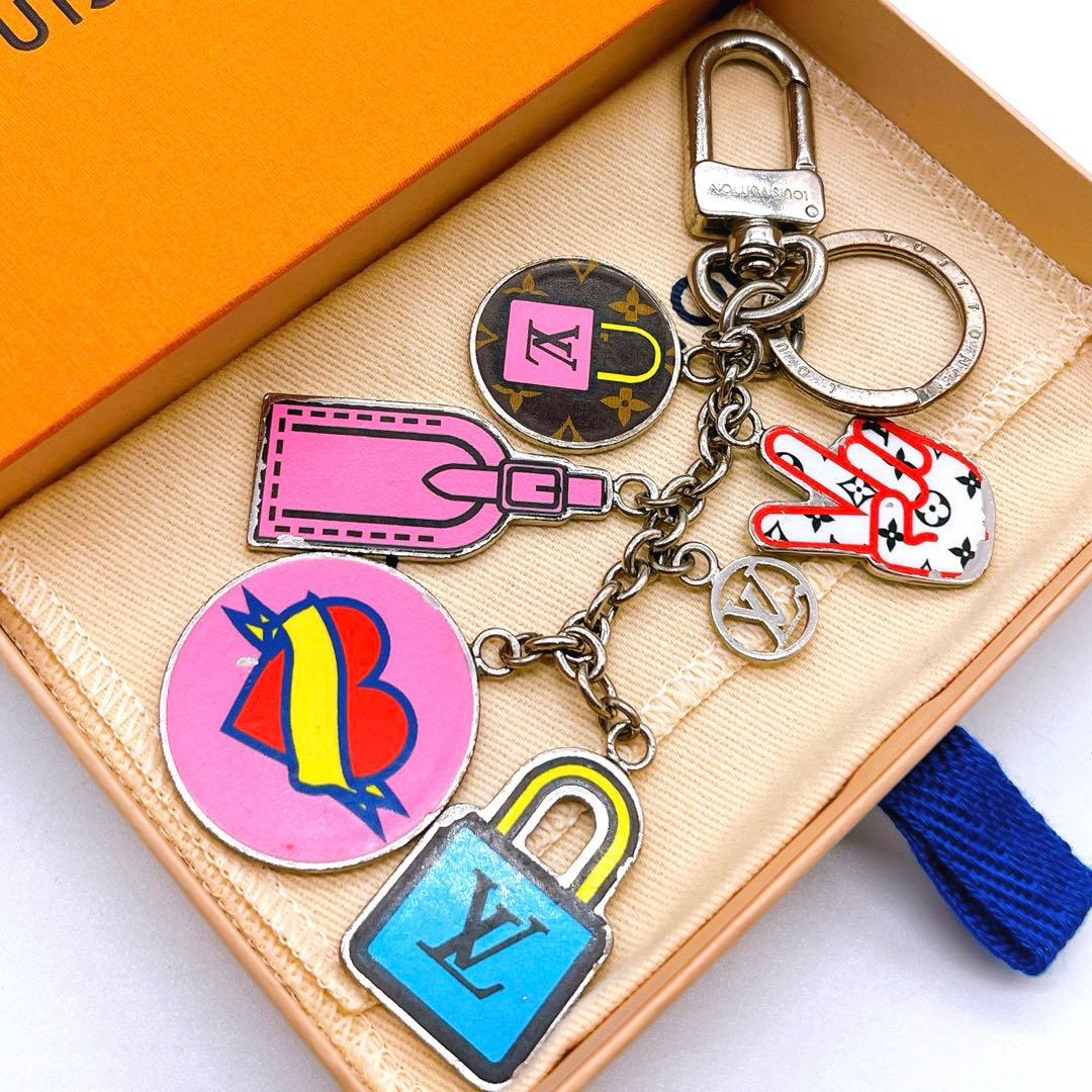 LOUIS VUITTON ポルトクレ　ストーリーズ　チャーム マルチカラー