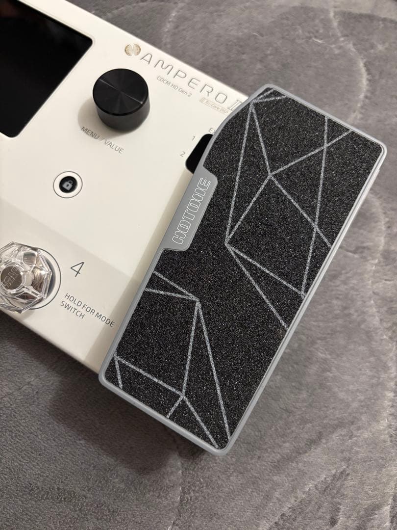 Hotone Ampero II ギターエフェクター