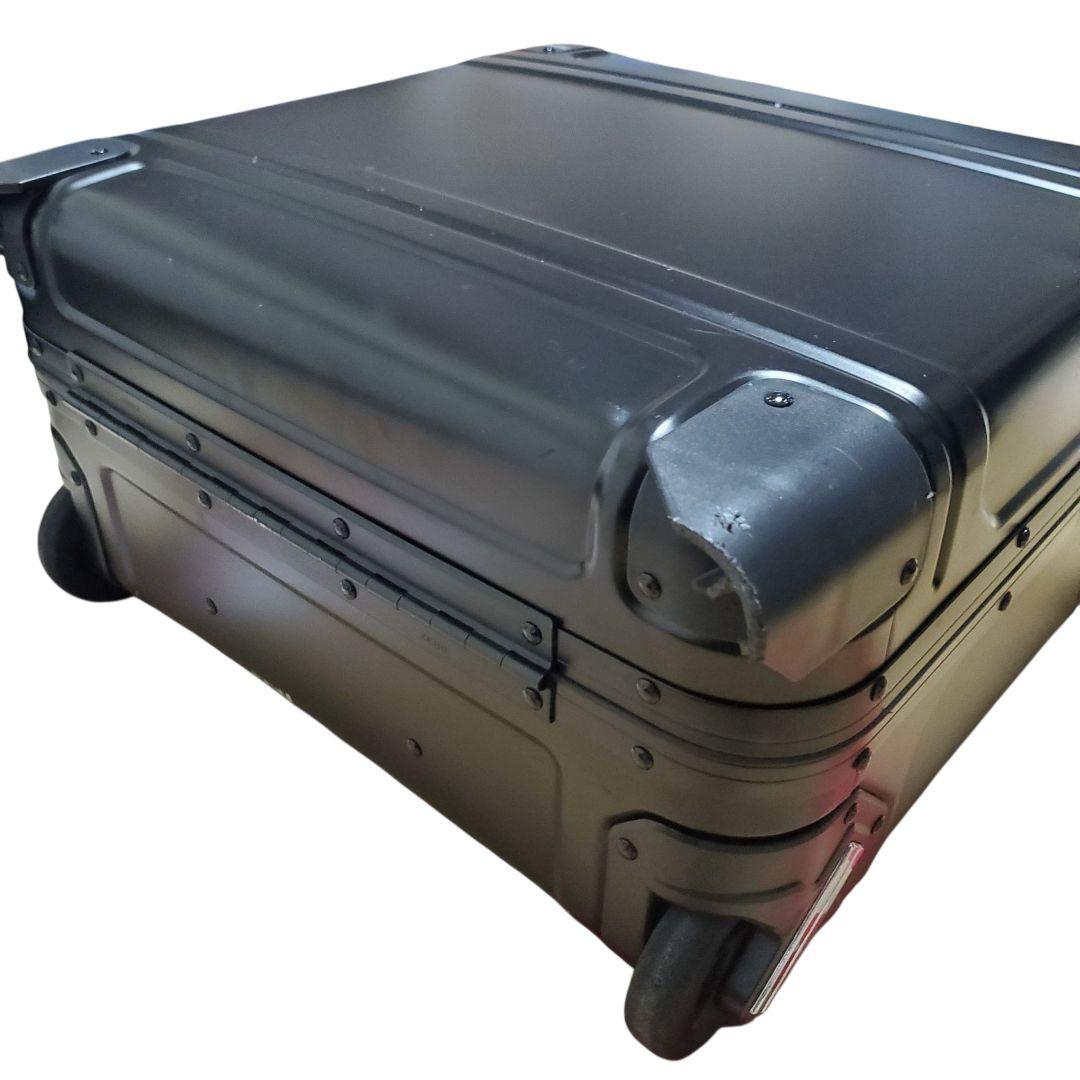 【状態良好】ZERO HALLIBURTON GEO Aluminum 29L