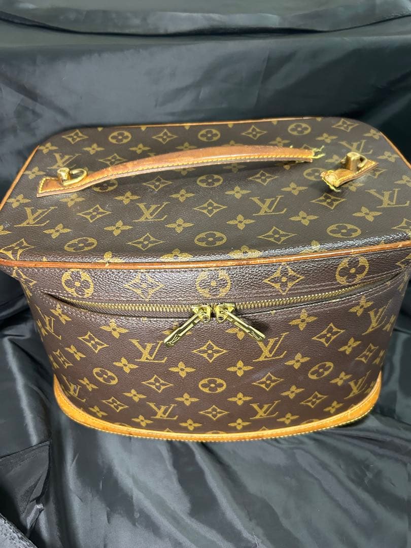 LOUIS VUITTON モノグラム バニティバッグ