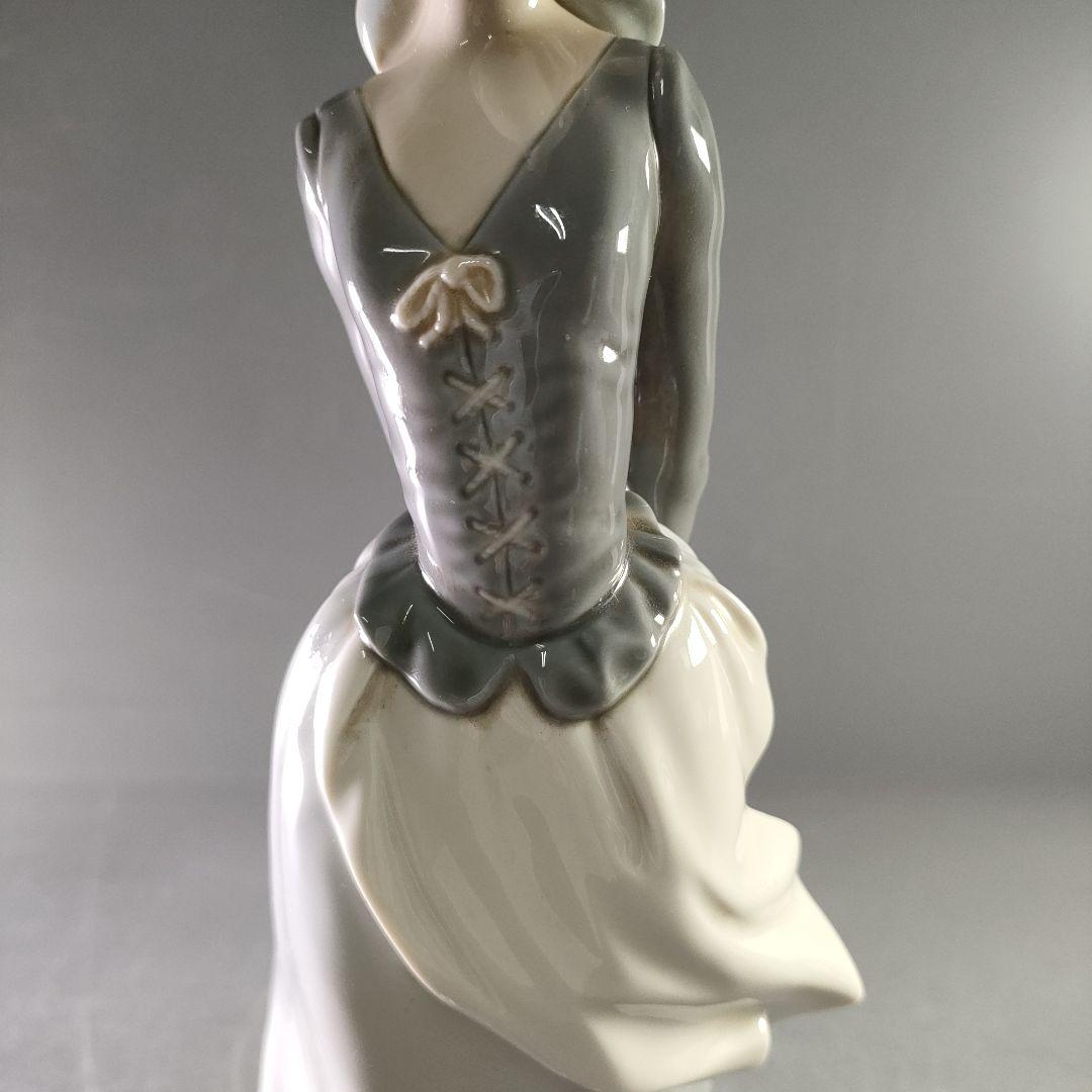 A1075-1/LLADRO/リヤドロ/海のそよ風/陶器/人形/フィギュア/