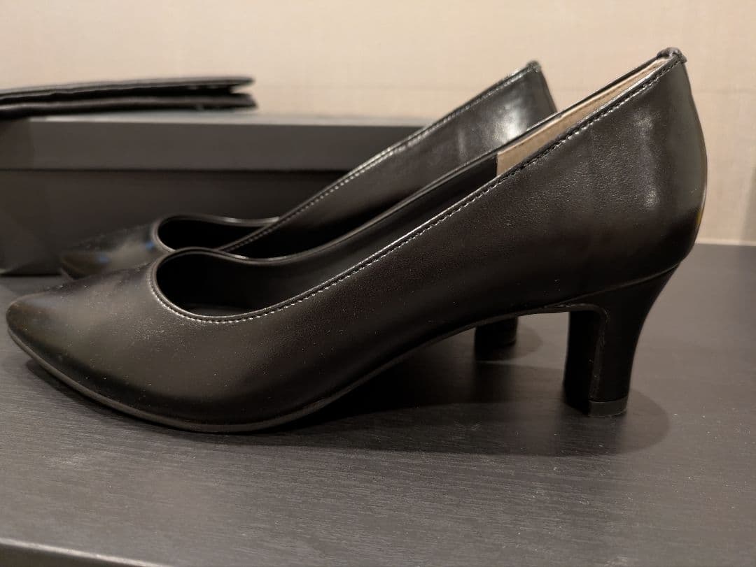 ヴィリーナ ヒール5cm/晴雨兼用ポインテッドパンプス（ブラック）