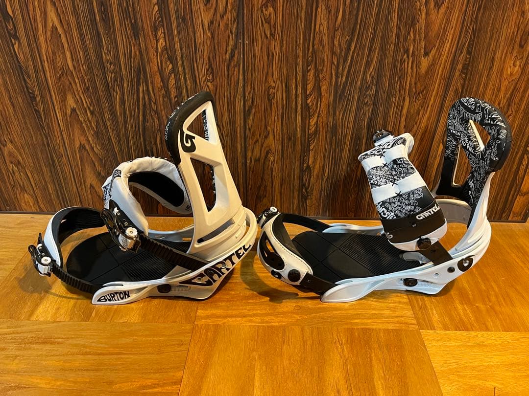 burton cartel Mサイズ　美品
