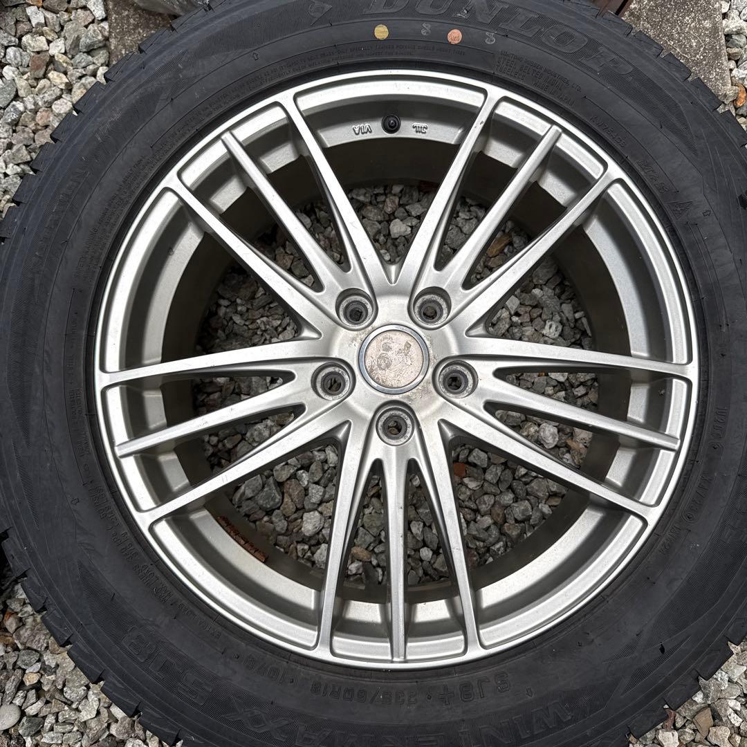 235/60/R18 スタッドレスタイヤ