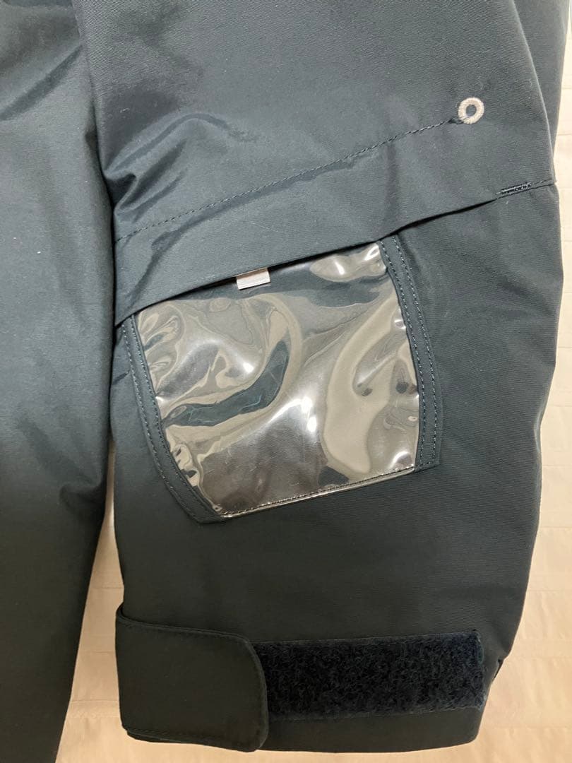 デサント 子ども用スキーウェア ※サイズ 120 130 140 調整可能