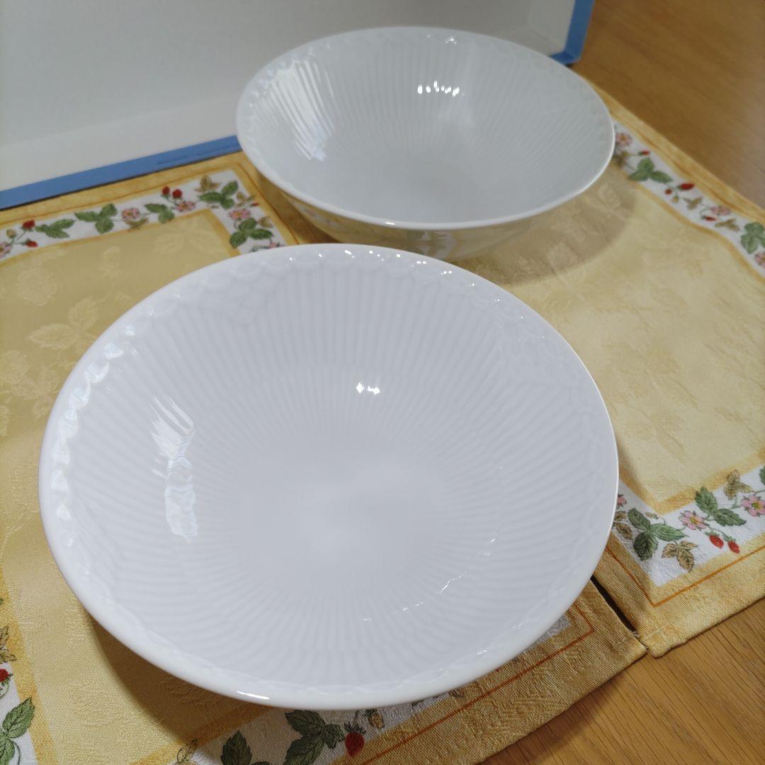 【未使用品】ロイヤルコペンハーゲン　ホワイトフルーテッド　ハーフレース　ボウル