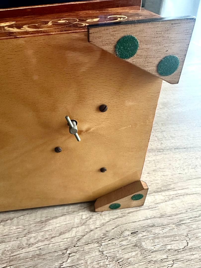 【スイス製】木製オルゴール