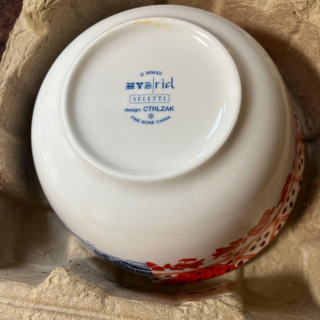 赤青花模様 陶器製