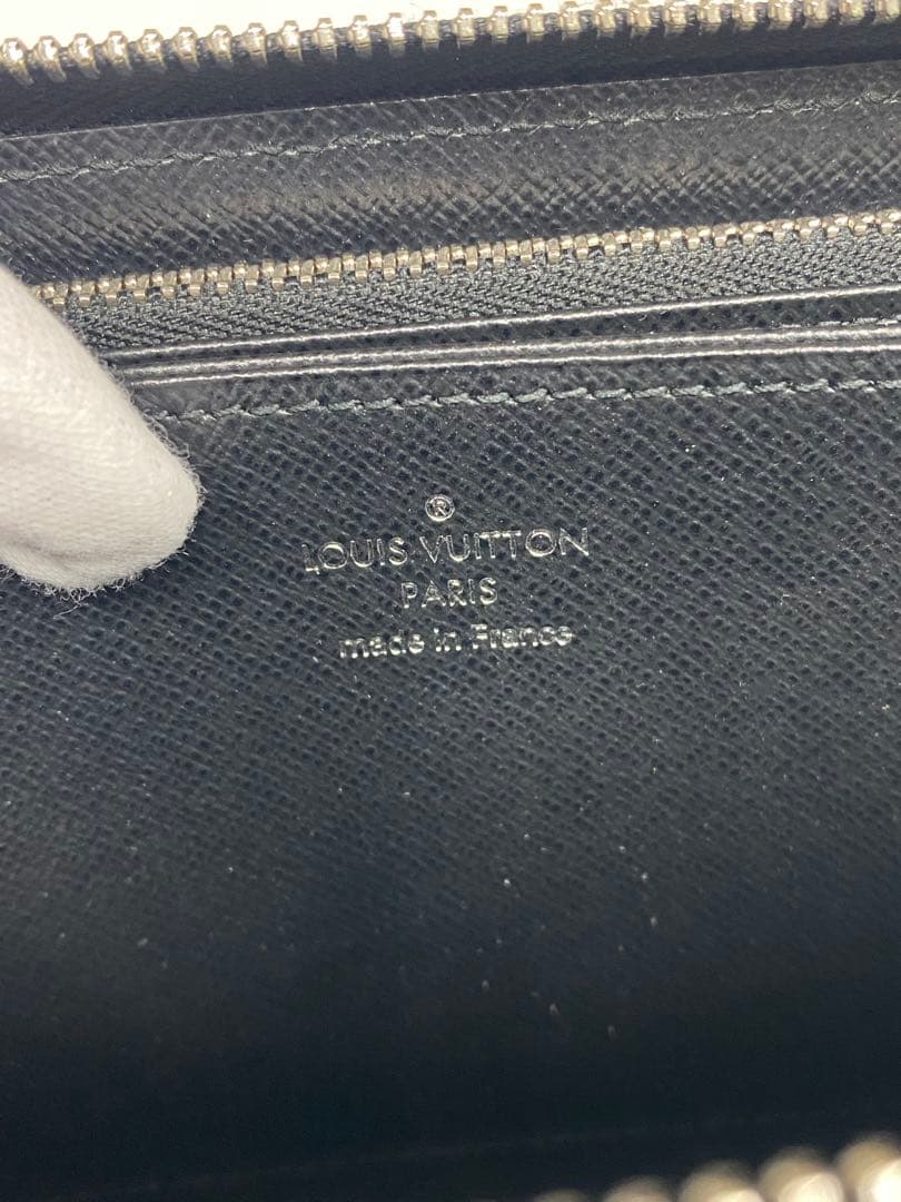 ルイヴィトン エピ ジッピーウォレット 長財布 ブラック 黒